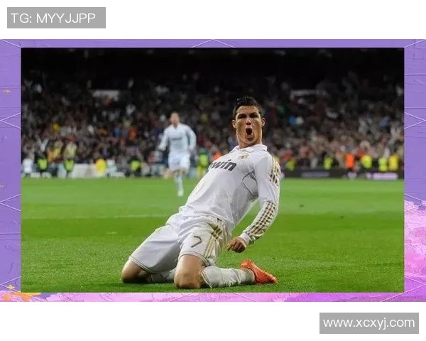 足球明星化身创意合拍图片展现运动与艺术的完美结合