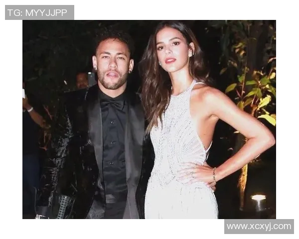 足球明星的妻子米娜揭示家庭生活背后的真实故事与挑战