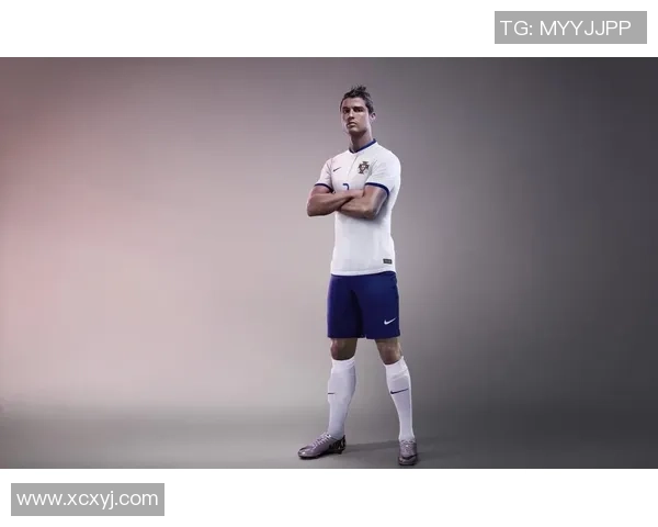 足球明星礼盒C罗限量版惊喜来袭尽享足球魅力与激情 足球明星礼盒C罗限量版惊喜来袭尽享足球魅力与激情