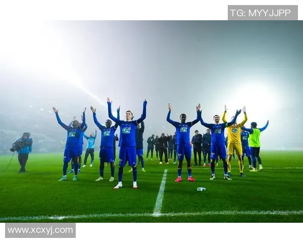 足球明星精彩瞬间剪辑合集让你领略绿茵场上的绝佳技艺与激情时刻